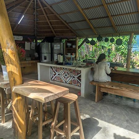 Tasty Dayz Hostel Puerto Viejo de Talamanca Екстериор снимка