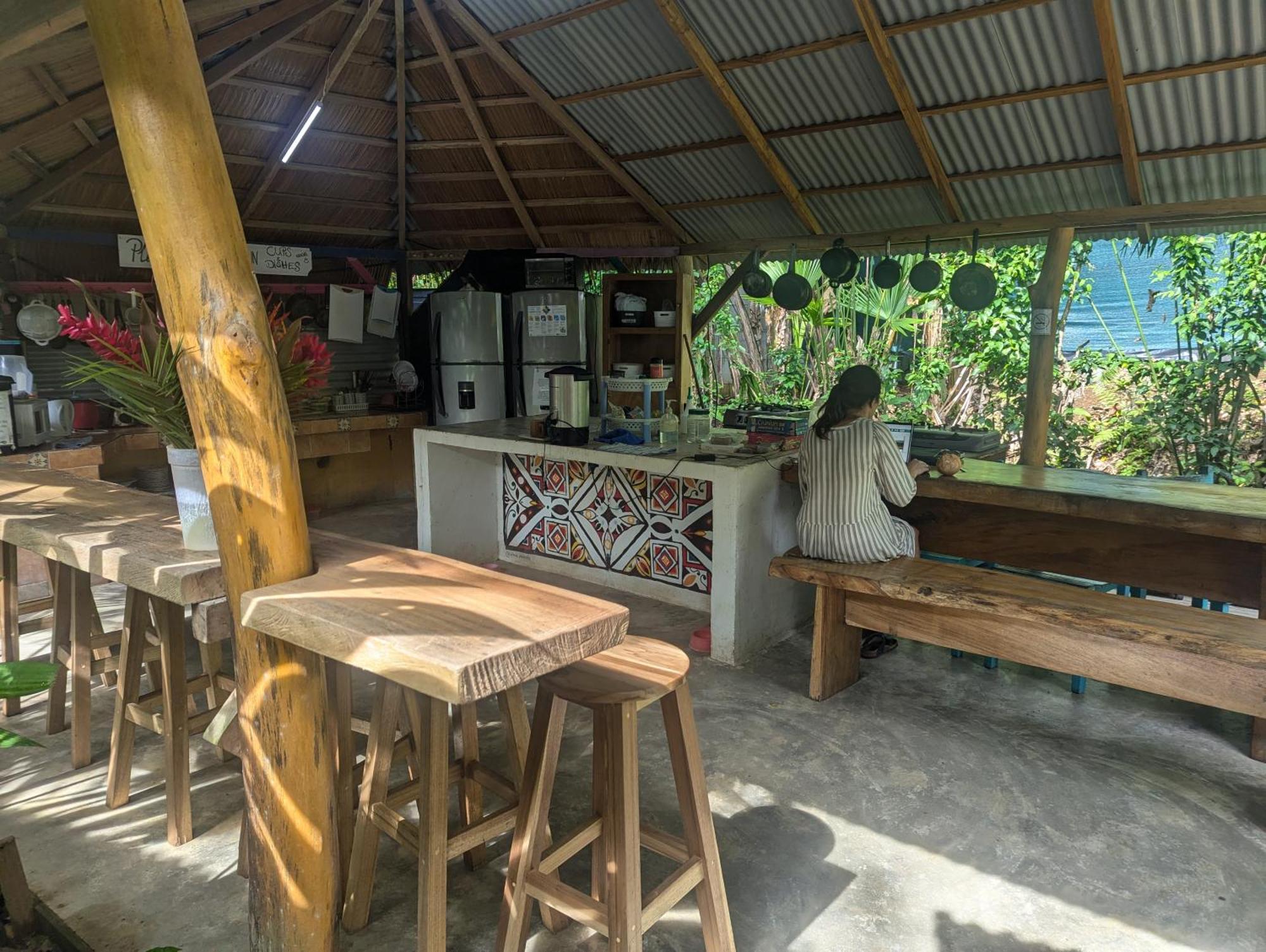 Tasty Dayz Hostel Puerto Viejo de Talamanca Екстериор снимка