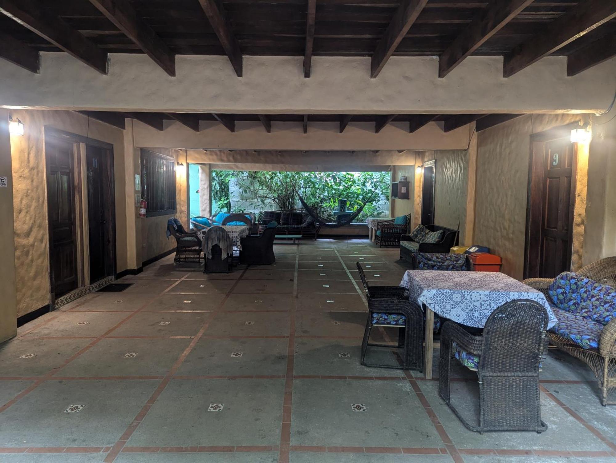 Tasty Dayz Hostel Puerto Viejo de Talamanca Екстериор снимка