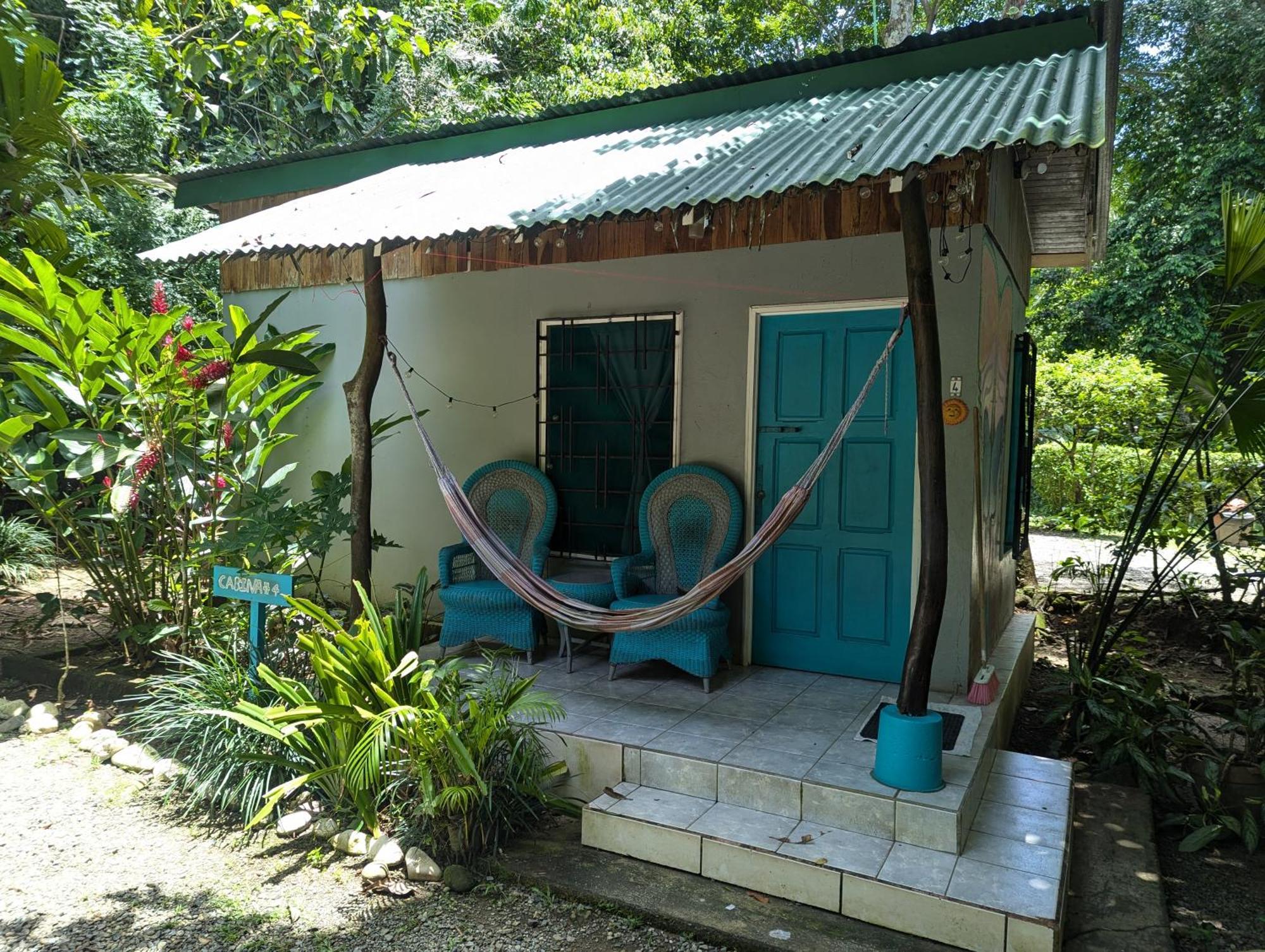 Tasty Dayz Hostel Puerto Viejo de Talamanca Екстериор снимка