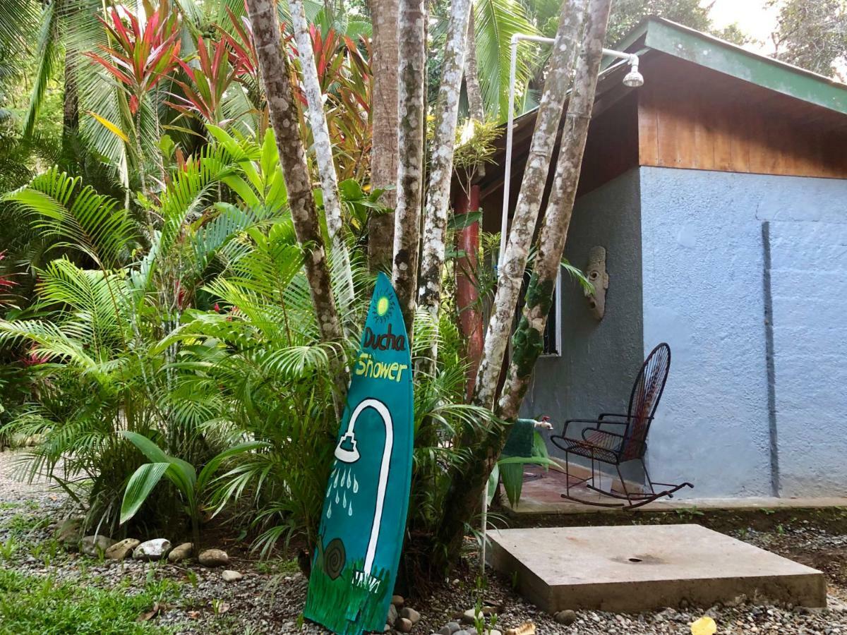 Tasty Dayz Hostel Puerto Viejo de Talamanca Екстериор снимка