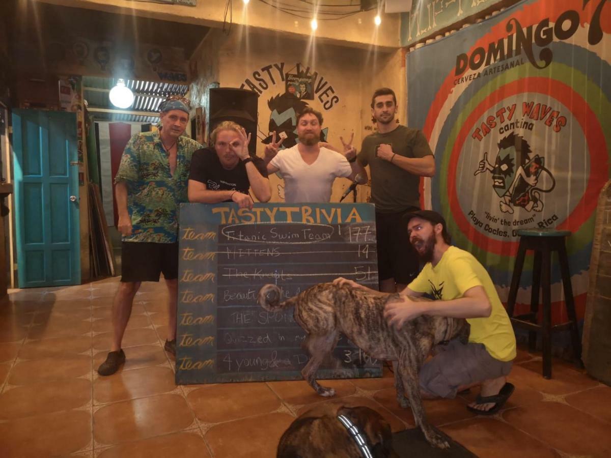 Tasty Dayz Hostel Puerto Viejo de Talamanca Екстериор снимка